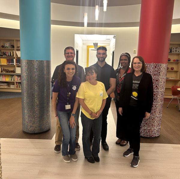 Thank You Edward Jones Volunteers!